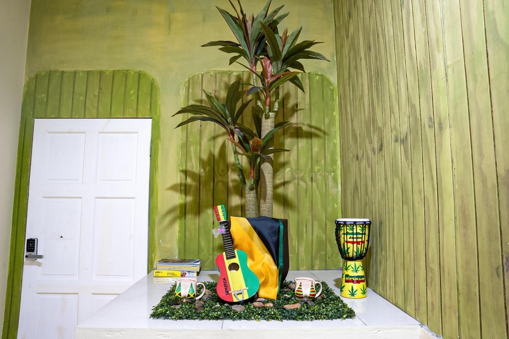 Incognito Reggae Rooms Kingston Buitenkant foto